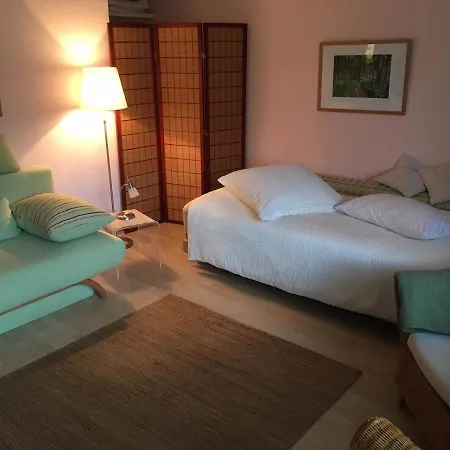 Guest Unterbach Apartment Düsseldorf